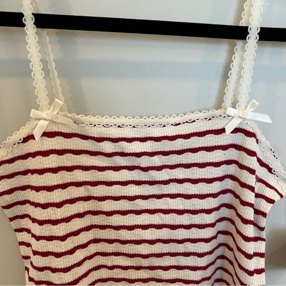 Women’s AE Lace Trim Cami, Raspberry Peak, Small - Picture 4 of 8